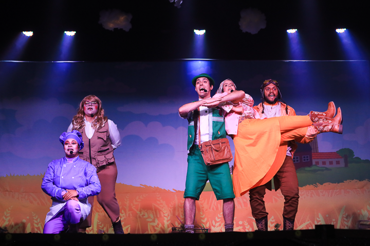 TEATRO INFANTIL: ” OS FEIJÕES MÁGICOS DE JOÃO” – CIA DE TEATRO KOKELINHA