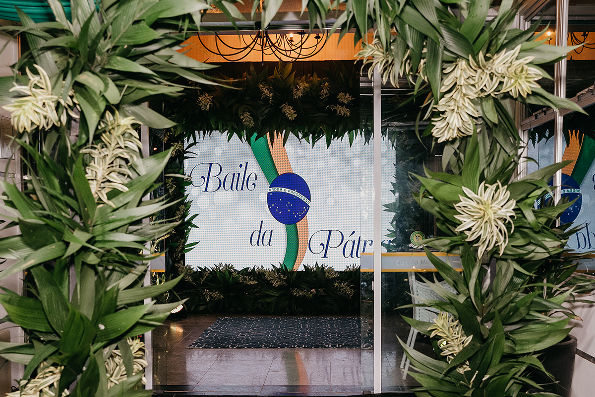 BAILE DA PÁTRIA