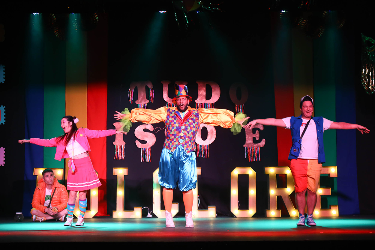 TEATRO INFANTIL “TUDO ISSO É FOLCLORE”